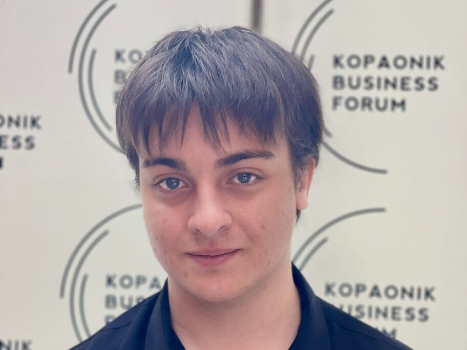 Gimnazijalac iz Vranja se bori protiv diskriminacije mladih sa mentalnim problemima 6 IMG 51d5216f98c80b3f0f69e3ade53701d1 V