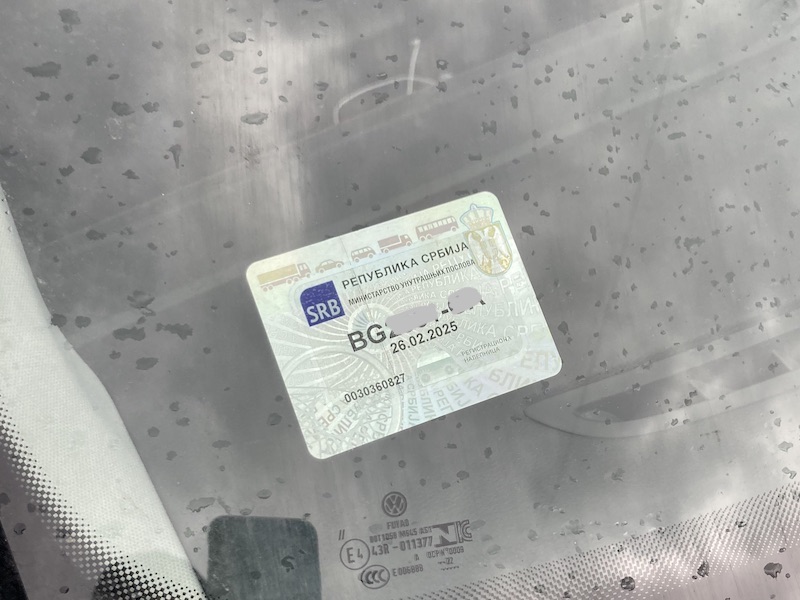 registraciona nalepnica