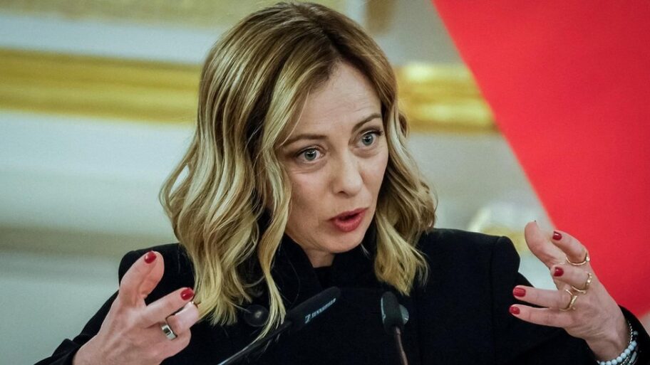 132971880 6b4b93db0139ac5a03862f0b90f74e24b54e2c850 72 2639 14852639x1485