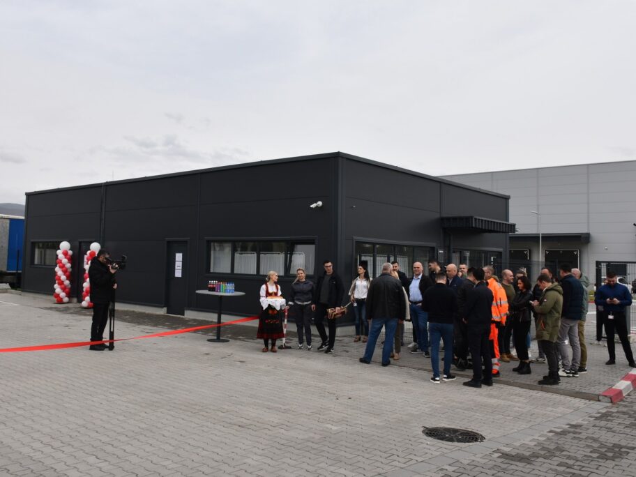 Dva meseca nakon trovanja u "Magni" otvorena ambulanta u krugu fabrike, uzroci incidenta još nepoznati 11 magna ambulanta foto opstinaaleksinac