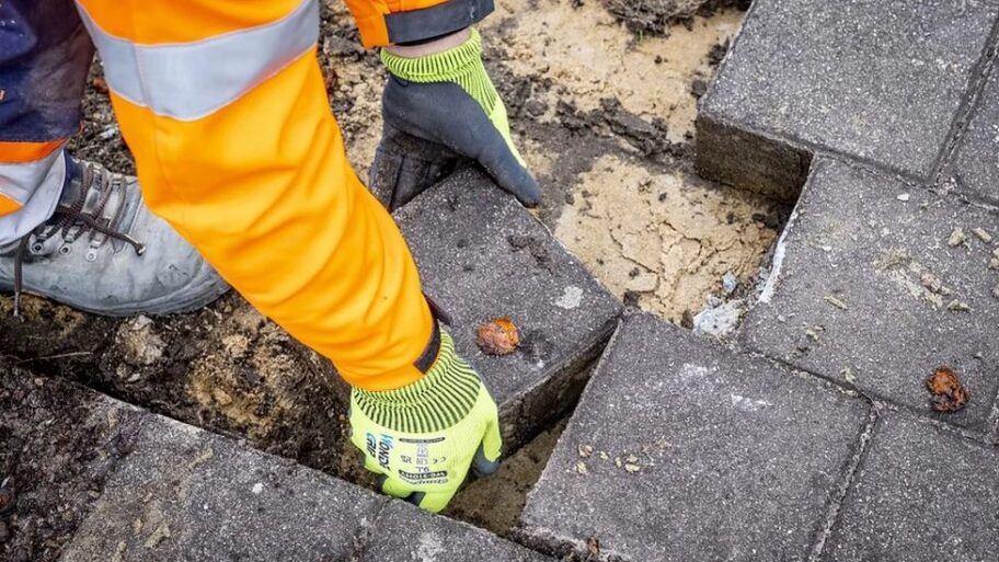 Životna sredina i urbanizam: Svetski gradovi zamenjuju asfalt biljkama i zemljom 11 133077411 asfalt1