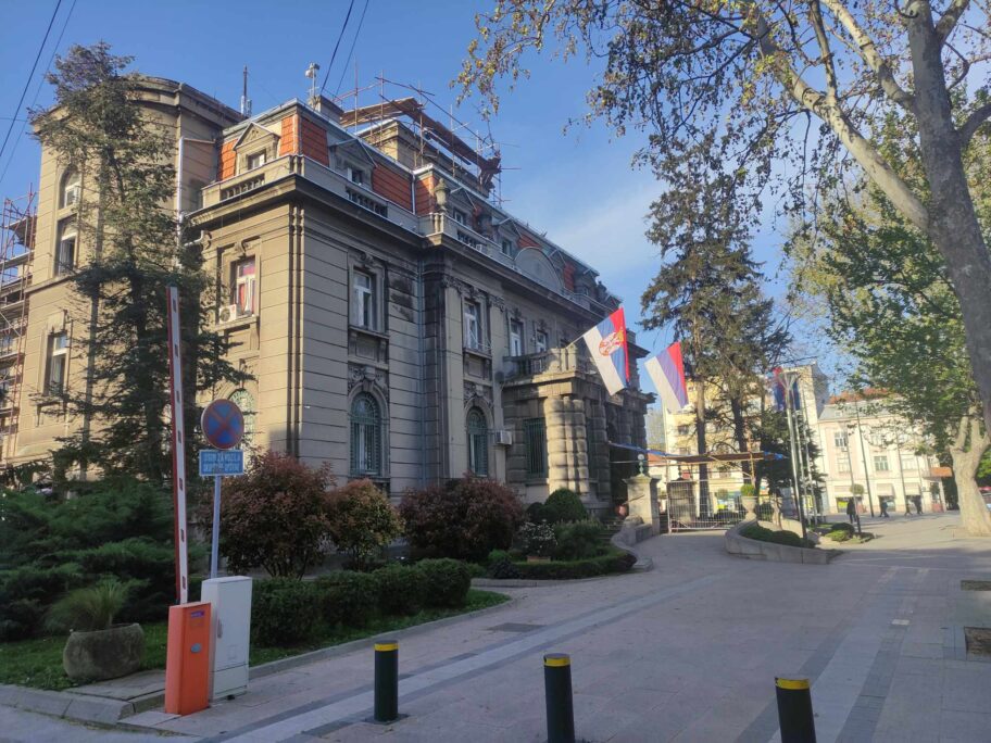 "Ne želim nagradu iz ruku gradonačelnika Niša" - pesnikinja odbija da joj Pavlović uruči nagradu "Branko Miljković" 4 gradska kuca nis foto ljubica jocic 4