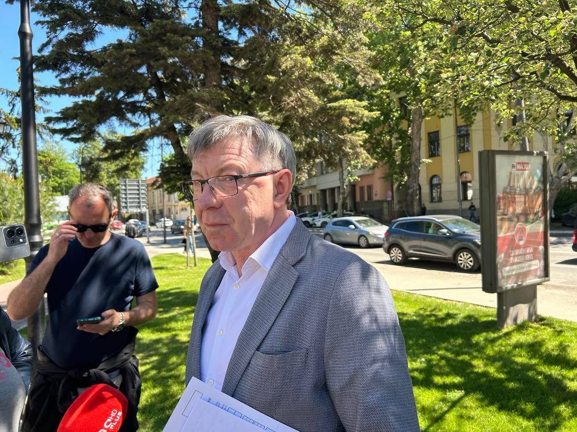 Porodice nastradalih rudara podnose žalbu Ustavnom sudu i ne isključuju odlazak u Strazbur 1 Bratislav Stojanovic advokat rudari Aleksinac