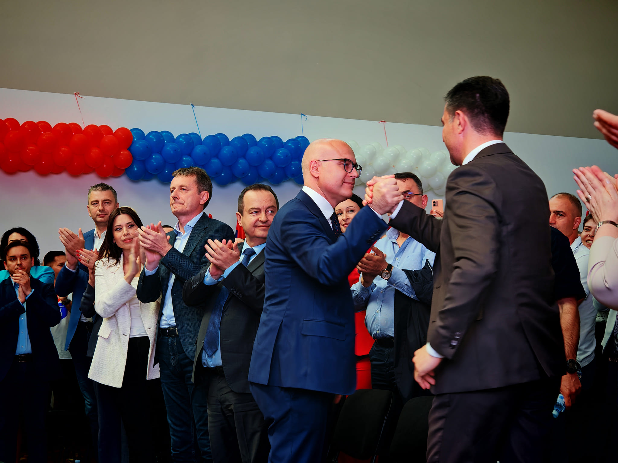 sns-skup-foto-fbsnsnis