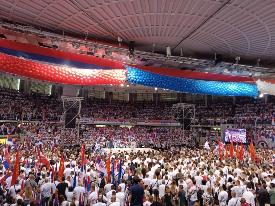 Miting SNS-a u Nišu: Obećanja Vučića, zahvalnica Pavlovića predsedniku i Dačić koji će "da onodi opoziciju" 1 IMG 20240530 171057 scaled