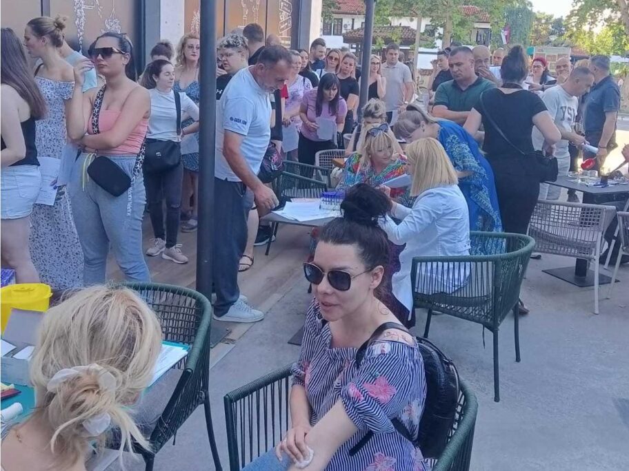 Preko 2.000 Leskovčana za dva dana dalo krv, traži se donor matičnih ćelija za Mariju 2 leuka marija