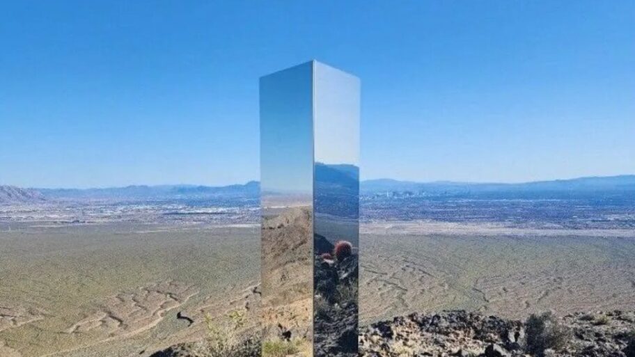 Amerika: Još jedan misteriozni monolit, sada u pustinji Nevade 18 133455908 be119264 a7ca 4686 84af c5397f374d7c