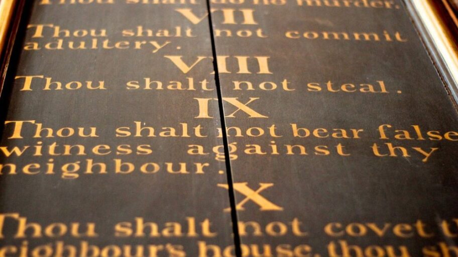 Amerika: Deset božijih zapovesti u svim školama i fakultetima u Luizijani 6 133459180 391bd81bddb6ceba0ee6322b6ece05f6782906e4