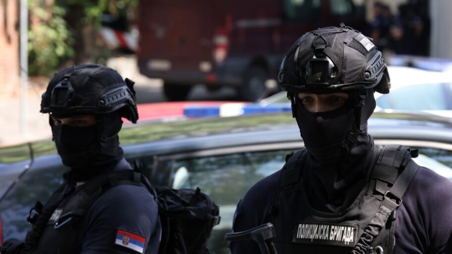 133476476 776afe1b11dff3b48cfc8f7bc351e9fc64d5ff28