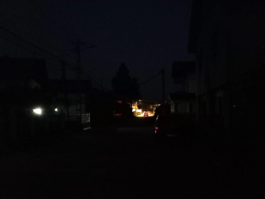 Ulica u naselju Deveti maj u mraku - građani kažu da je rasveta stalno u kvaru 16 1720540558950 scaled