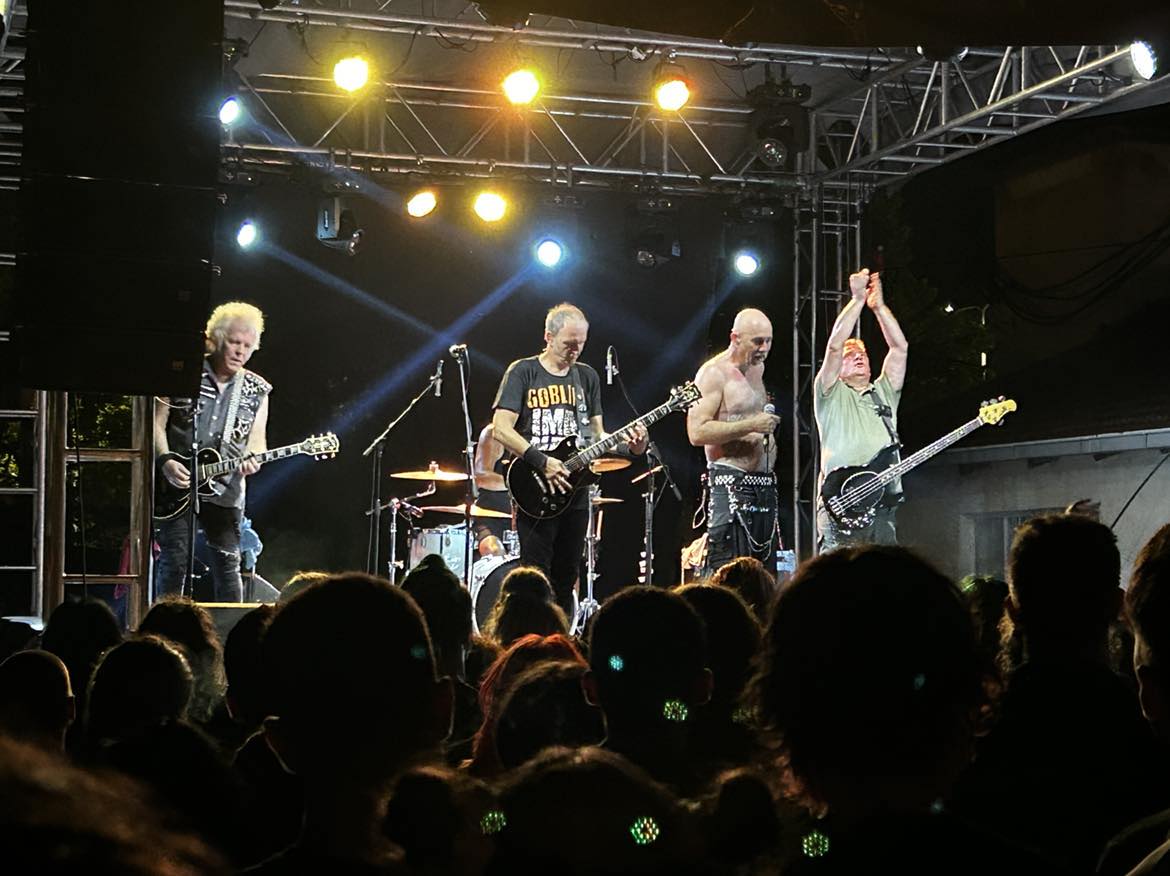 PSG: "Vlast planski guši muzičku scenu, ne damo da utišaju Niš" 1 450766255 823608323200217 5166280195752314579 n