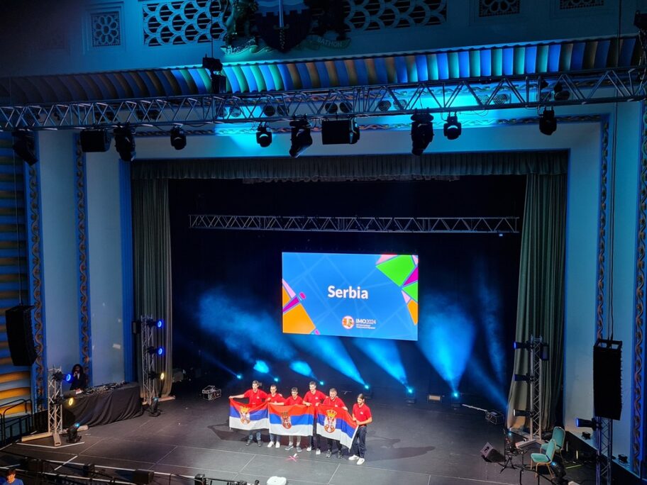 Stipendija za celu prošlu školsku godinu nije isplaćena talentovanim đacima u Nišu, roditelji pitaju - da li ih tako motivišu? 1 matematika olimpijada foto matematickagimnazija