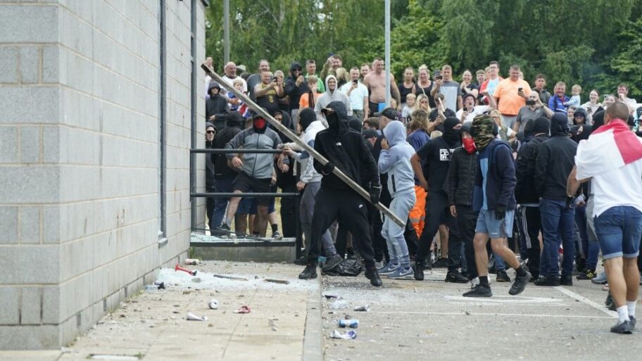 133521749 c5825a409a0e21b3edd73a41b7ac5ebbf713c4f1