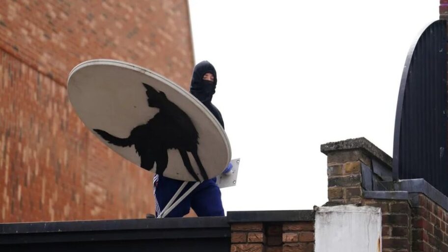 133526487 0665a2dd 57c2 4146 8640 e331e6948ce9