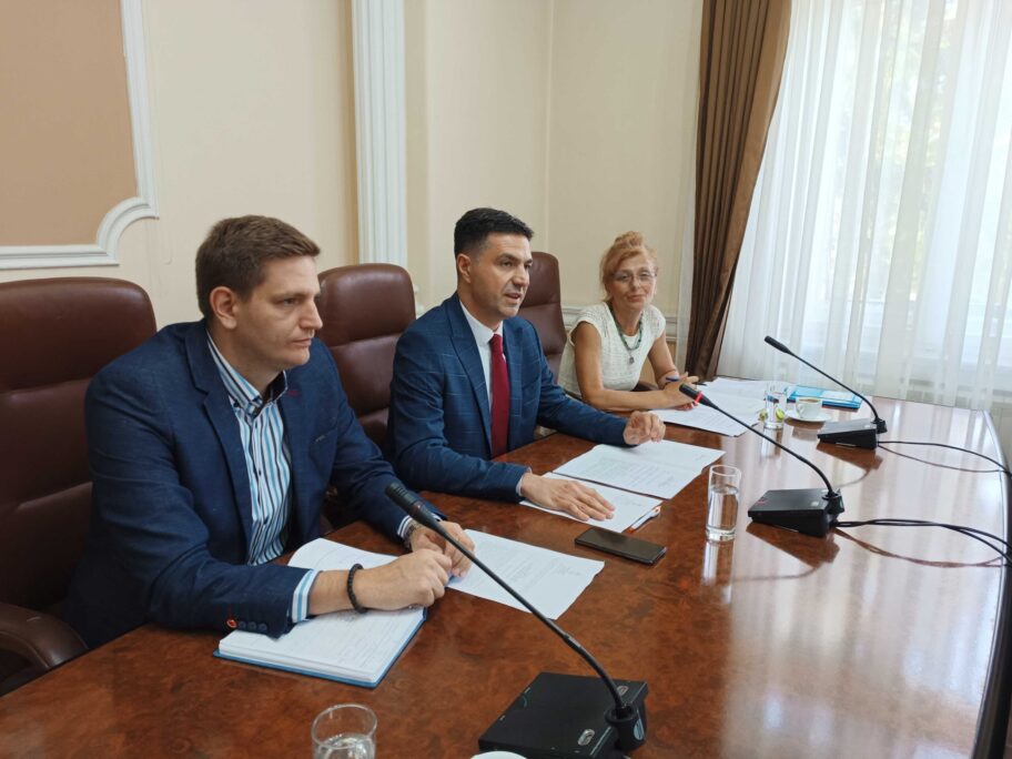 Prva sednica novog Gradskog veća Niša: Većnici bez resora i najava analize radnih mesta u preduzećima 6 gv 1 scaled