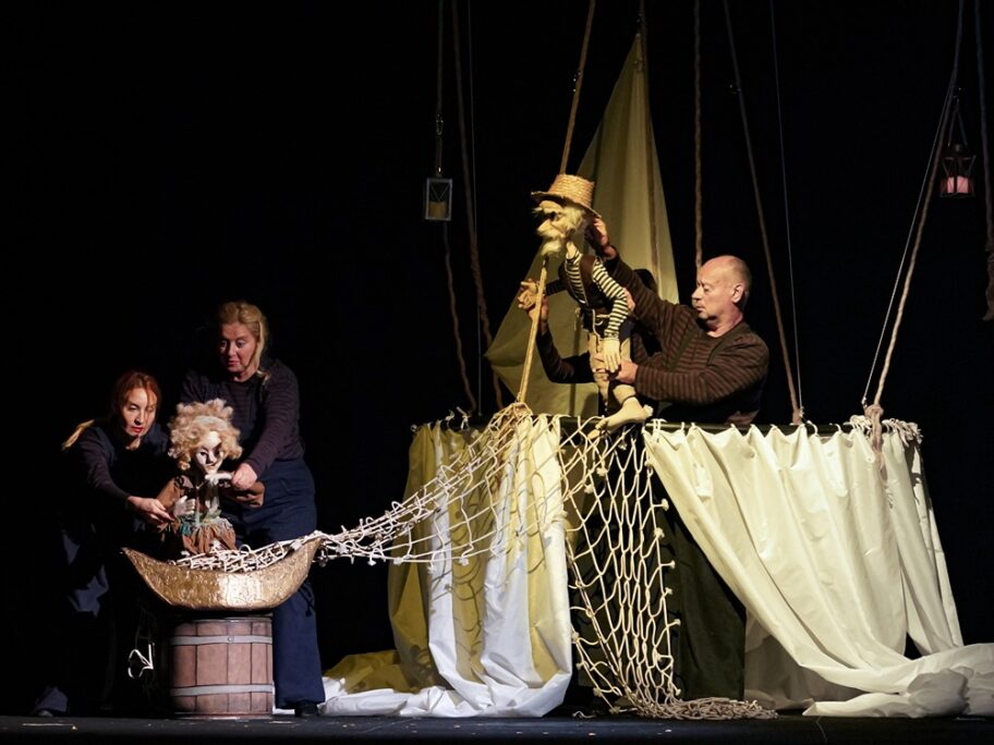 Počinje nova sezona u niškom Pozorištu lutaka 15 Bajka o ribaru i ribici 3