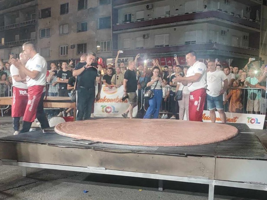 pljeskavica foto resetka