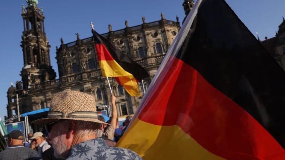 133555839 00d1aa73 196a 49fa 94c7 6a88ca4b44e5