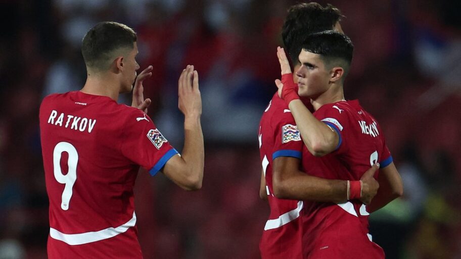 133561130 bb026adc92d483ce7a60be0fe61f096b64147865