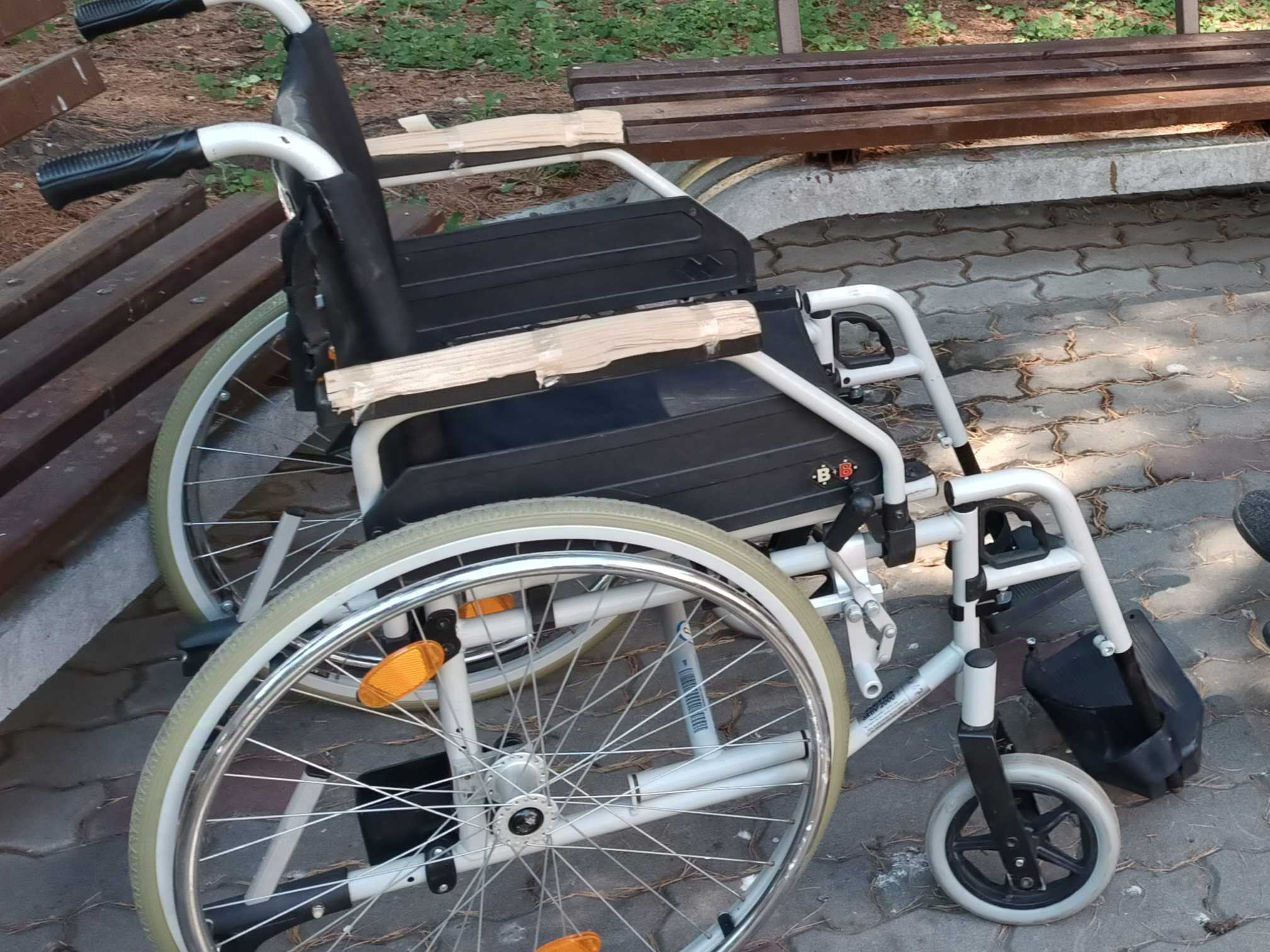 invalidska kolica t r