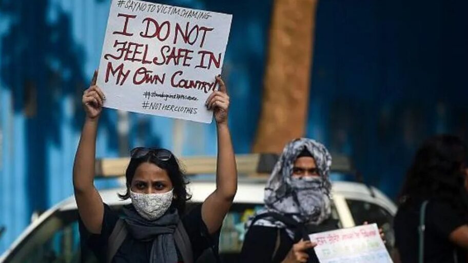 133582142 23424ca9 4556 4766 b705 d9a27bbe0176