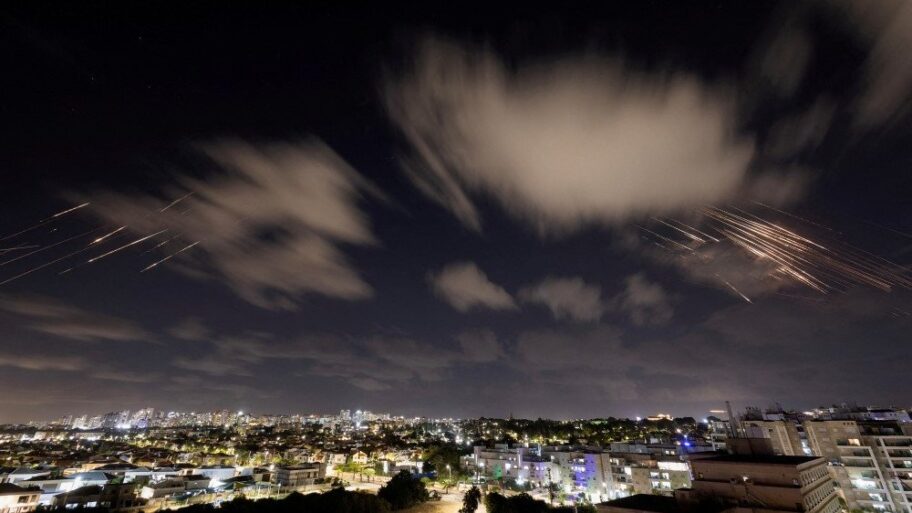 133591883 6dc62383c06361b266275441d09c2a3f4be31af0