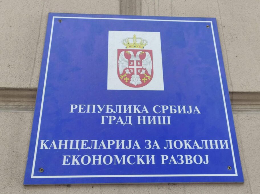 fc93b5b3 175b 4c09 a8a3 391280608f03