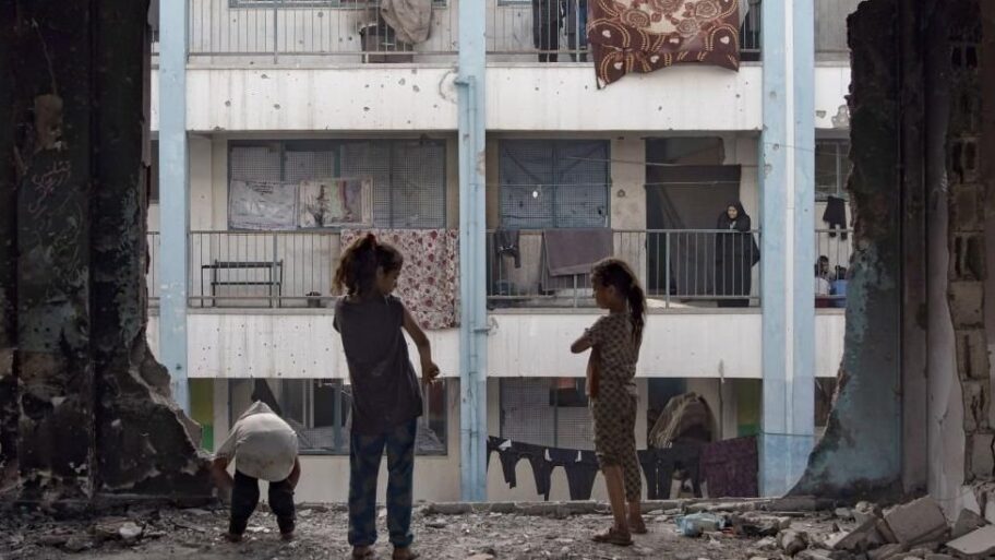 133601143 e16db824 1fee 41d0 8d44 61bffc50d450