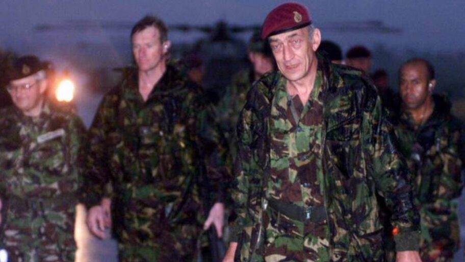 101976241 tv000105655