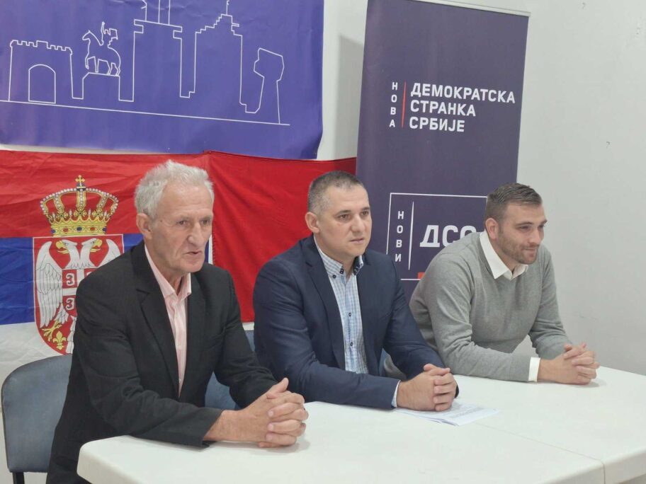 IMG b482a54baa2d5f7a2662120329950398 V