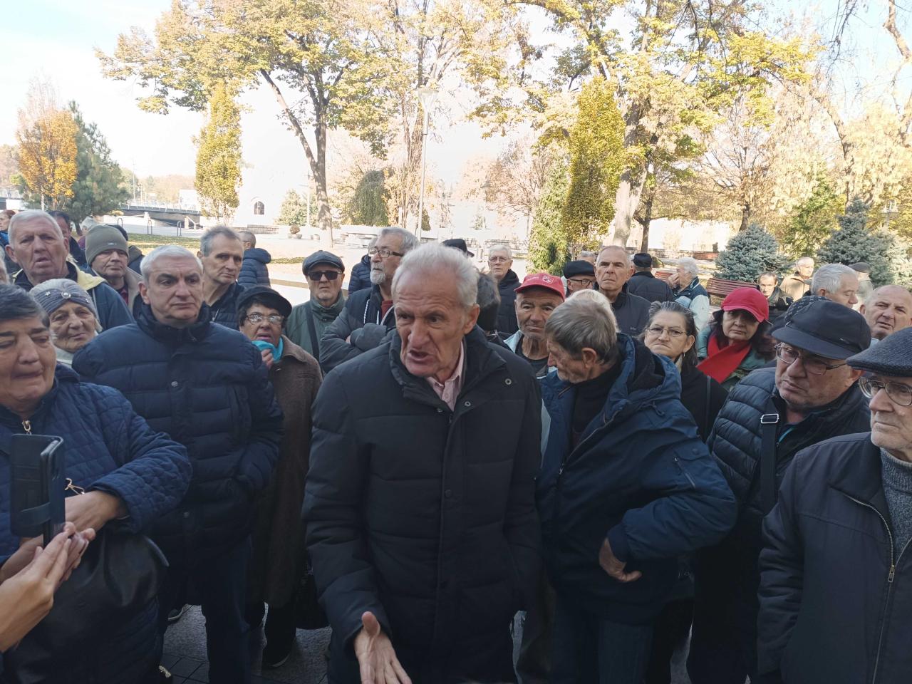 Oko 1.400 radnika propalih niških firmi potpisalo sporazum, isplaćeno više od 400 njih 1 1280x0 protest 23