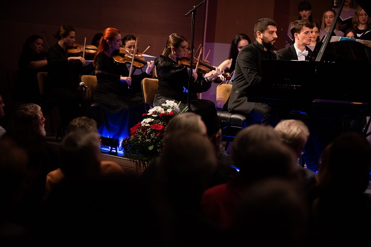 Andrej i Sinčuk 24 Božić