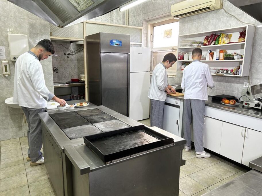 Ponovo radi "Marger" - Ugostiteljsko-turistička škola otvorila svoj restoran za Nišlije 4 462553744 912488237641771 7358793004392892098 n