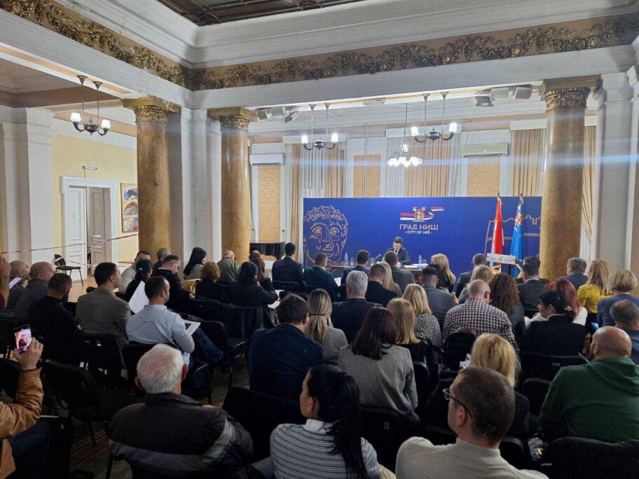Budžet Niša za 2025. godinu za vlast "realan i stabilan", opozicija traži više za obrazovanje 11 1000019827
