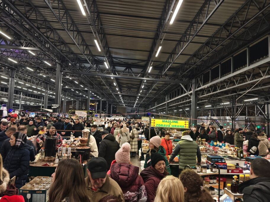 niski nocni market foto trznica 3