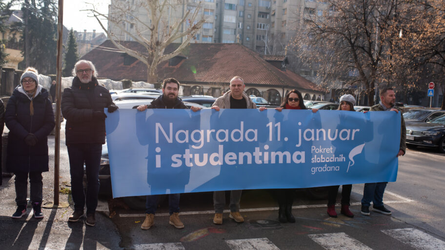 Uručena nagrada „11. januar” u Nišu - opozicija bojkotovala, kažu nije vreme za svečanosti i slavlja 6 JLM 0244