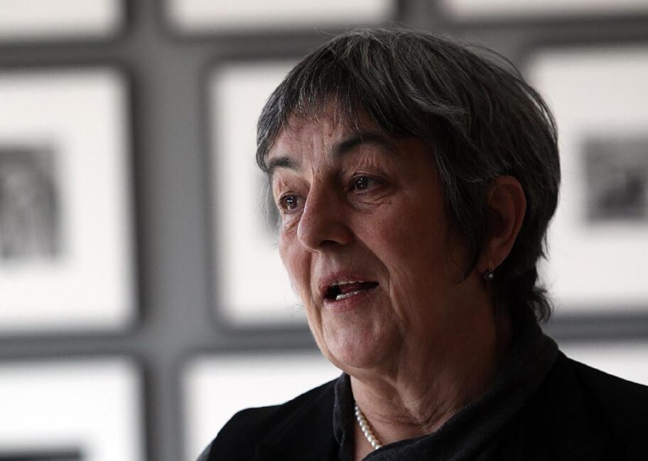 f9573ca0 cb79 11ef 87df d575b9a434a4