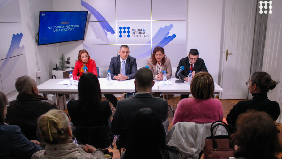 foto panel e1737633110817