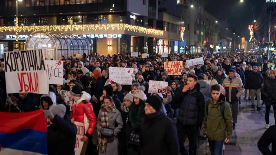 Prosvetari sa juga Srbije u štrajku, podrška studentima važnija od povećanja plata 20 pravni protest4 foto jmisic