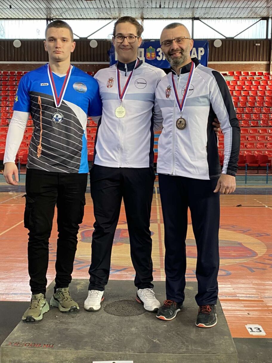 Niški streličari blizu osvajanja trećeg uzastopnog Kupa Srbije u dvorani 2 sk nis