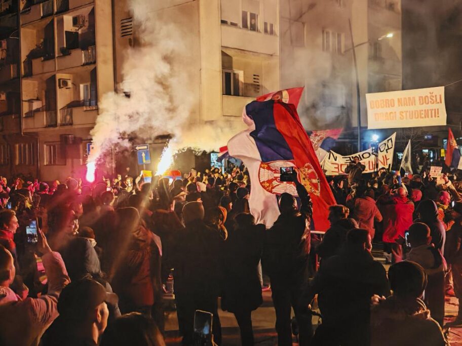 0 02 05 8819b120037a1b8f5bd2a1ded3d0a208425560649f7c4c952823f6d806041497 2909af9f689