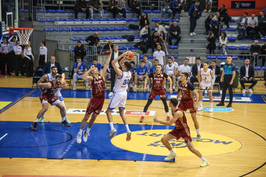 FMP Spartak KUP KORACA foto ALEKSANDAR KOSTIC
