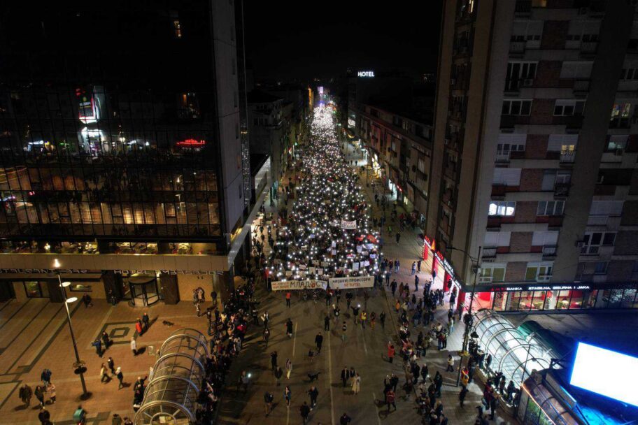 "Tamo daleko", "Pravde još nema" i "Dosta ćutanja" - Niš stao uz Novi Sad i studente 34 IMG 080d47d90976ba8ccf8cef229d8b7f6d V