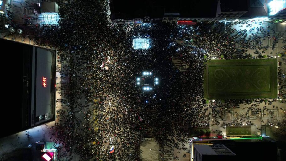 Na protestu Nišu u nedelju bilo 12.000 ljudi, procenio Arhiv javnih skupova 6 protest nis 2februar foto mr