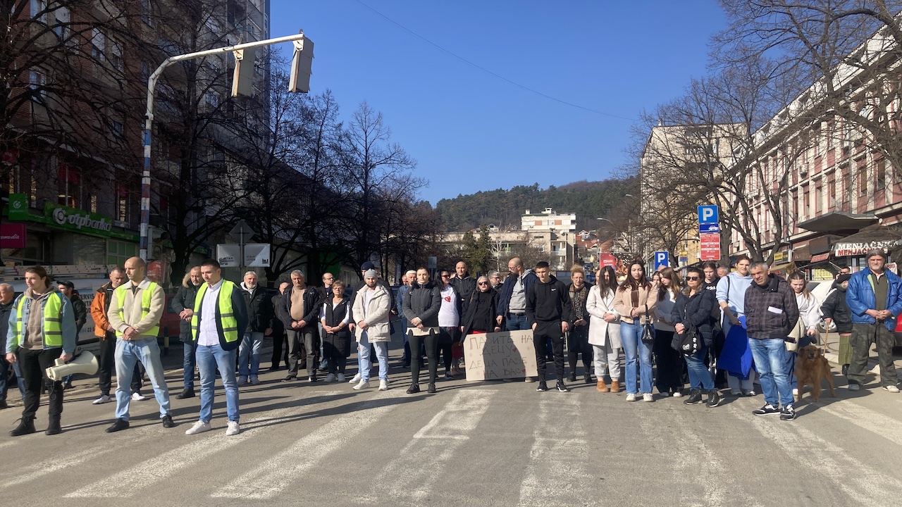 Danas u Prokuplju dva protesta, u Kuršumliji jedan 1 sud blokada