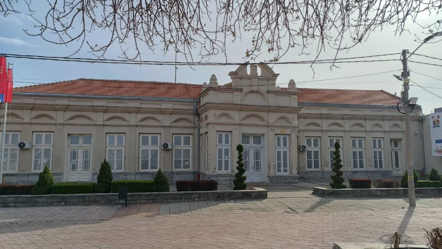 Oficirski dom; foto: Ljubica Jocić