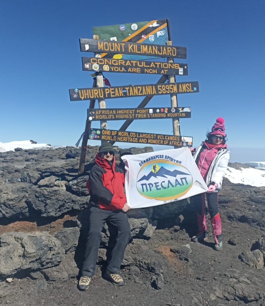 1 nevenka mihajlovic i nenad stojanovic na vrhu uhuru