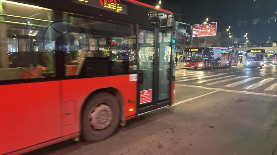 "Ćelave i proćelave gume" gradskih autobusa u Nišu 2 482118216 655789970159764 7243268532962124450 n