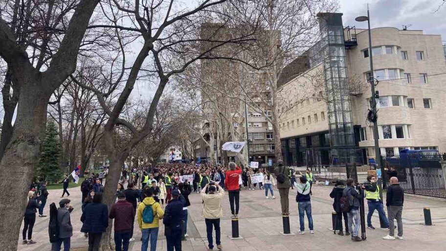 IMG e1bf30f7d6e873a83445b0c2131d2fcf V