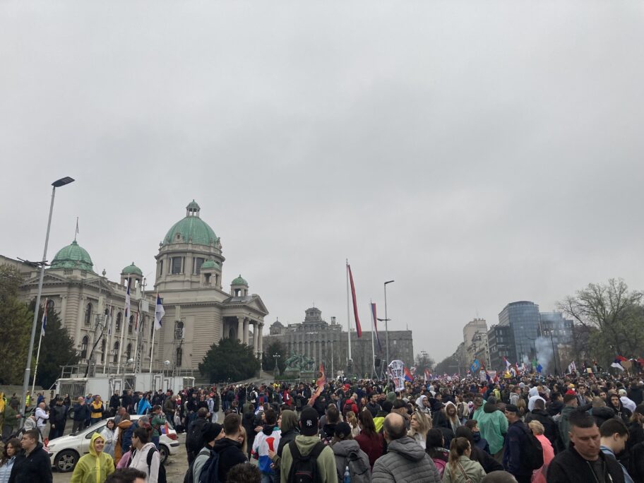 Pola miliona ljudi na protestu i kontroverza upotrebe zvučnog topa kao oružja 2 IMG 1764